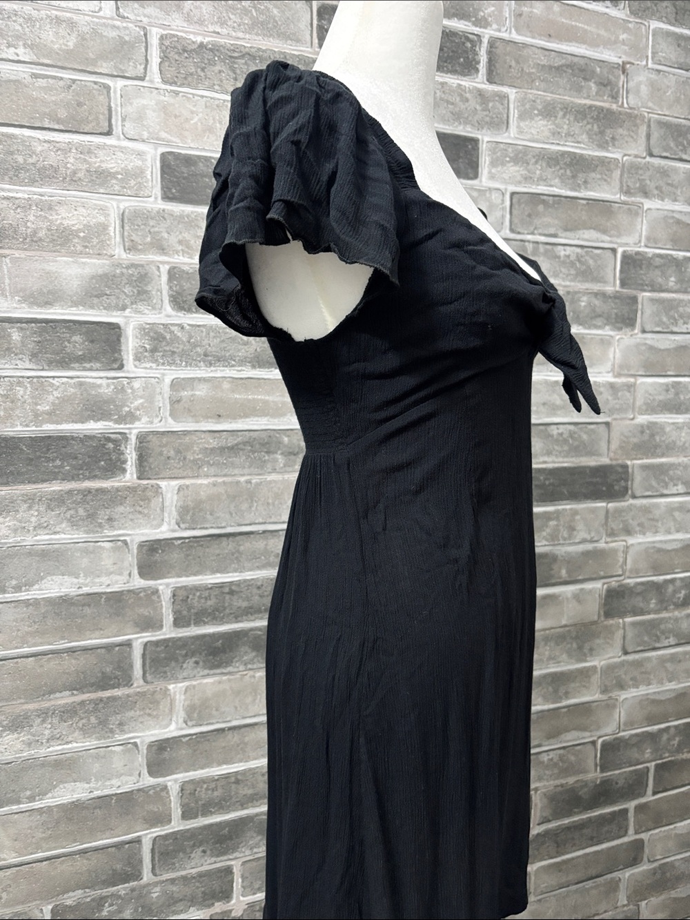 Little Black๐ค Dress Roxy - Picture 5 of 5